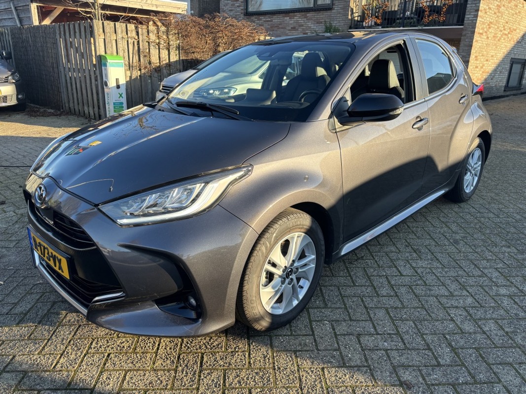 Mazda 2 Hybrid