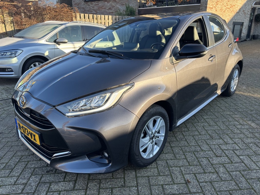 Mazda 2 Hybrid