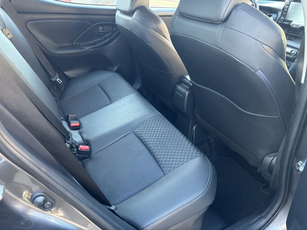 Mazda 2 Hybrid