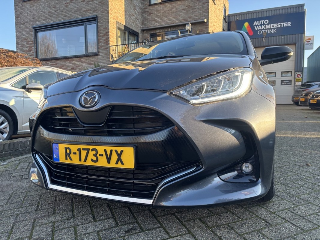 Mazda 2 Hybrid