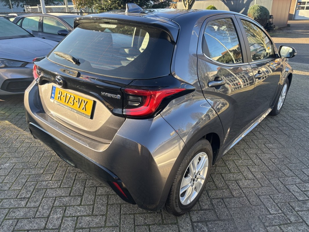 Mazda 2 Hybrid
