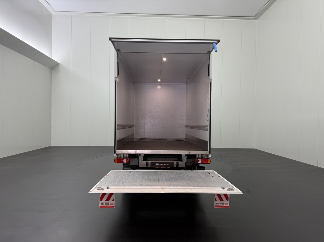 Nissan Interstar
