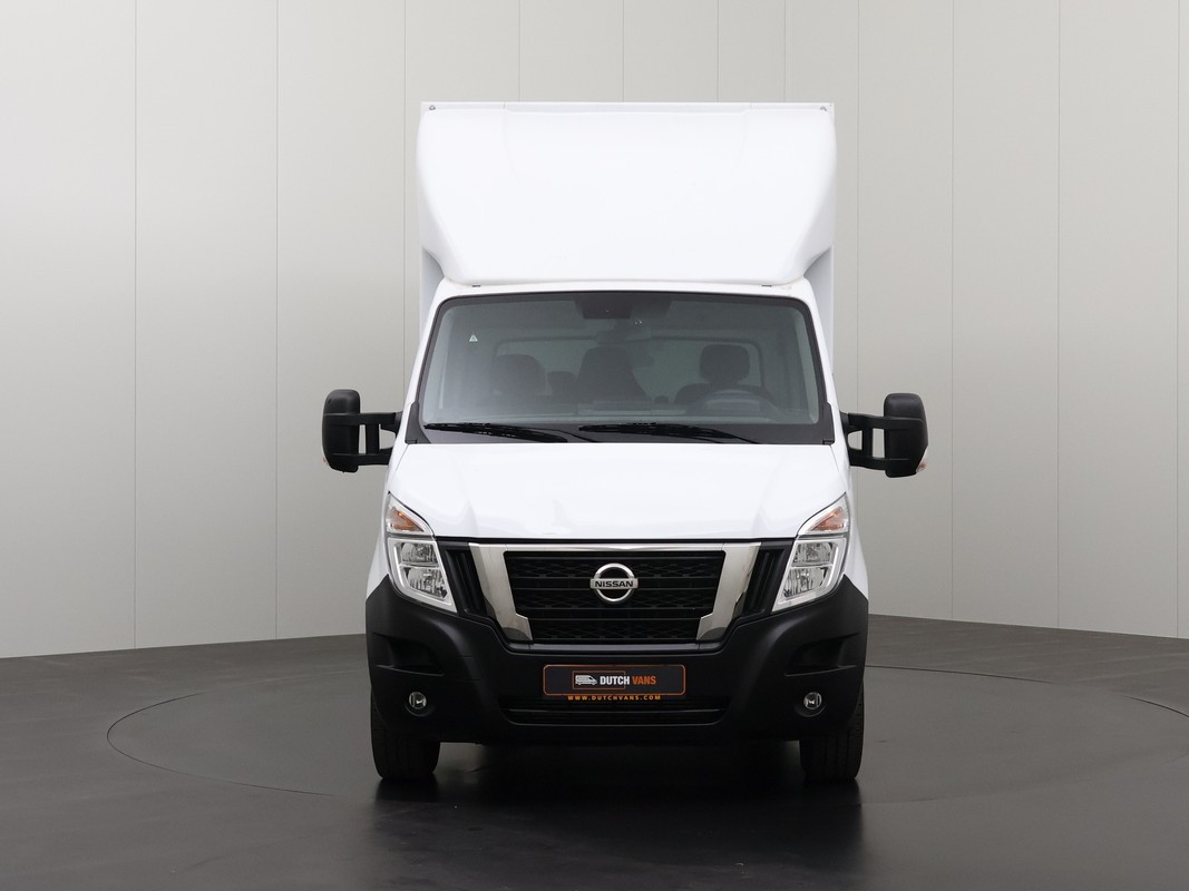 Nissan Interstar