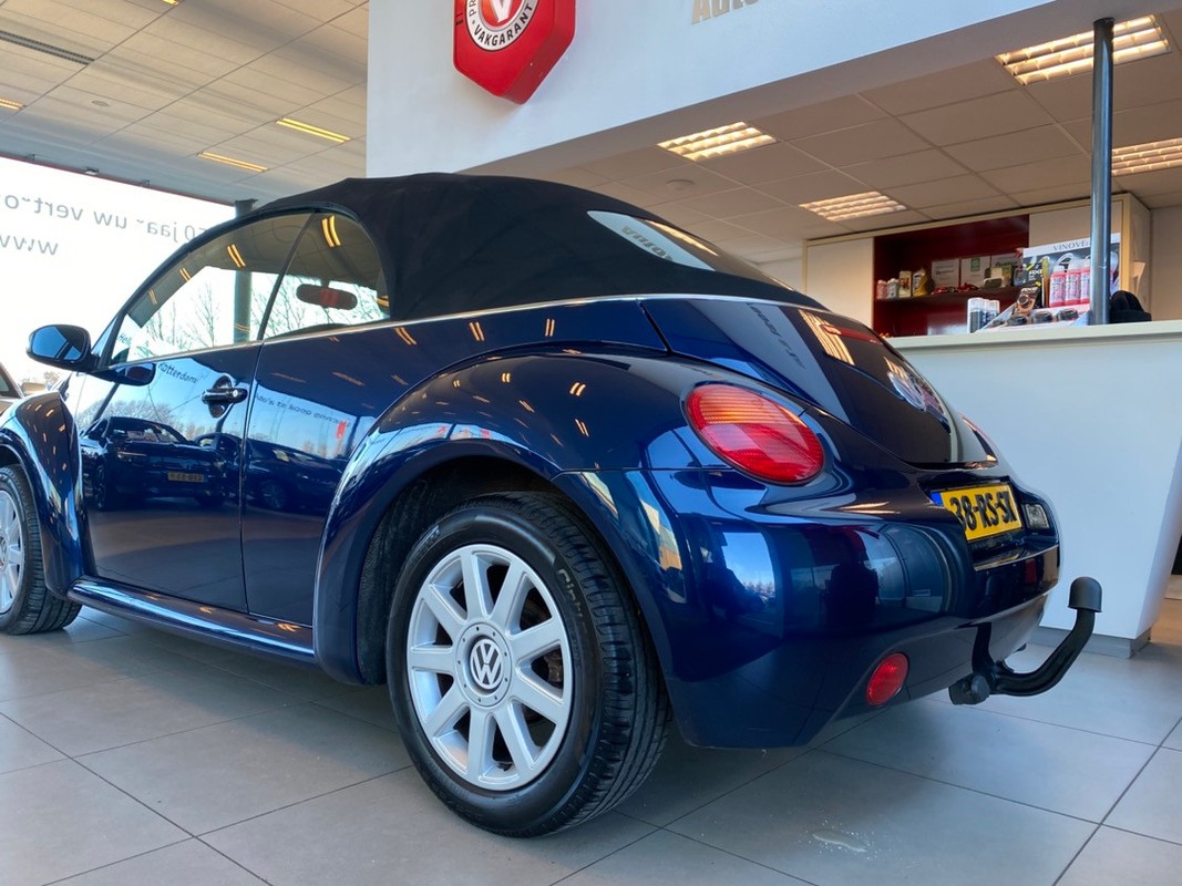 Volkswagen New Beetle