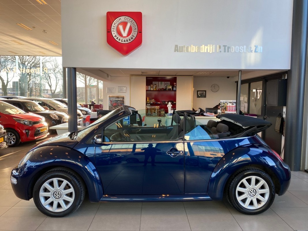 Volkswagen New Beetle
