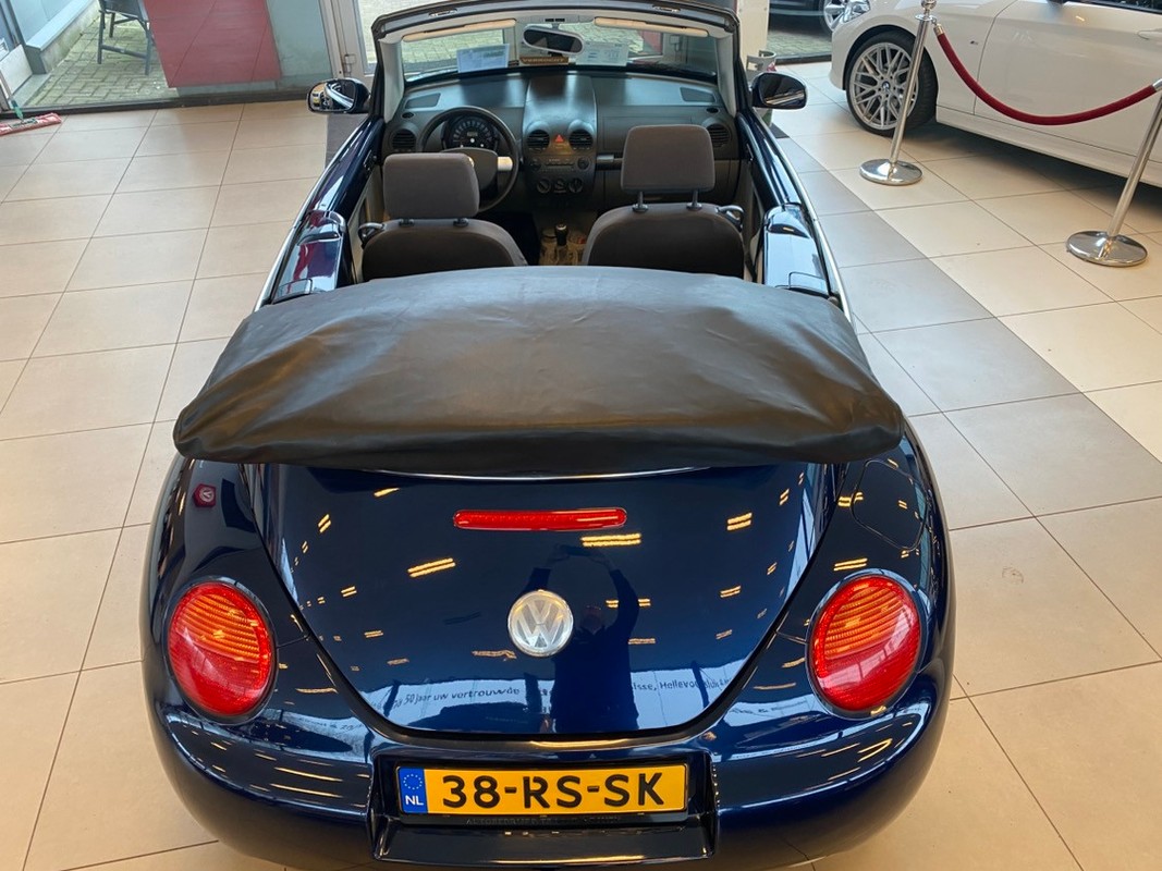 Volkswagen New Beetle