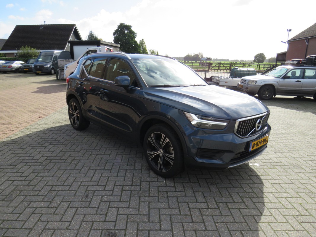 Volvo XC40