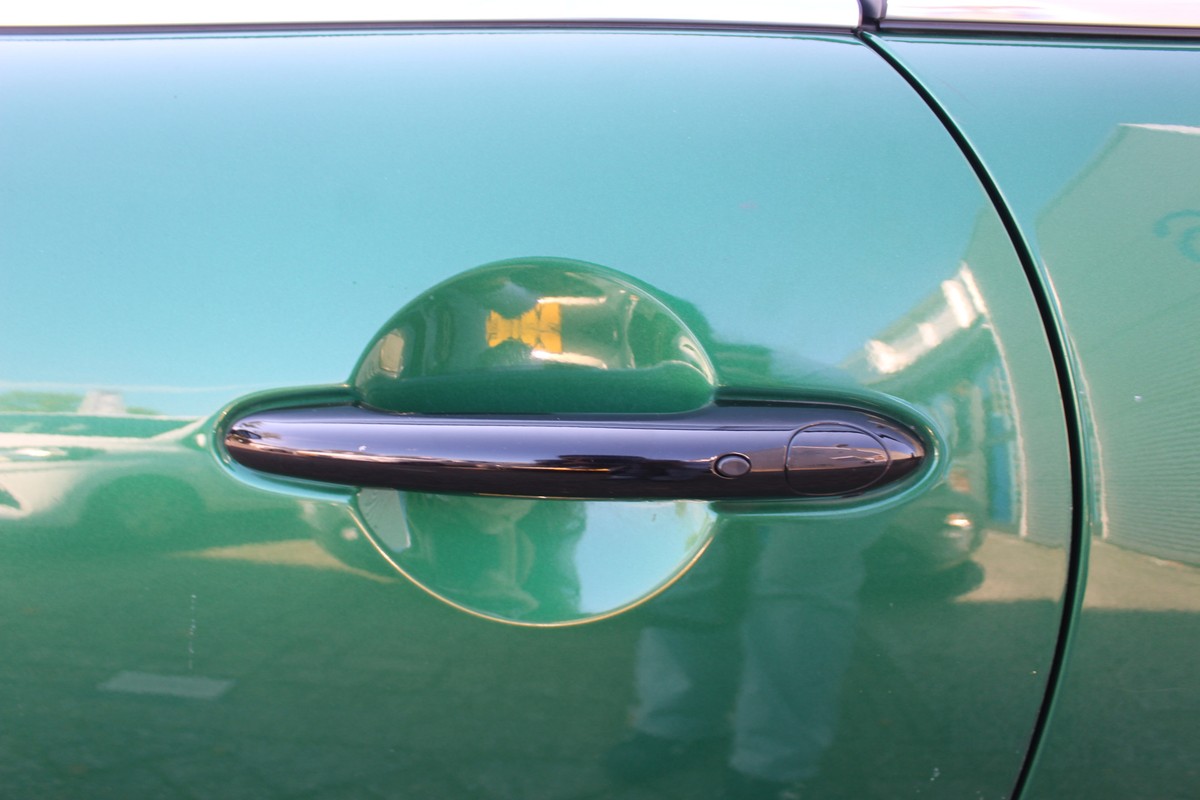 MINI Cooper Cabrio