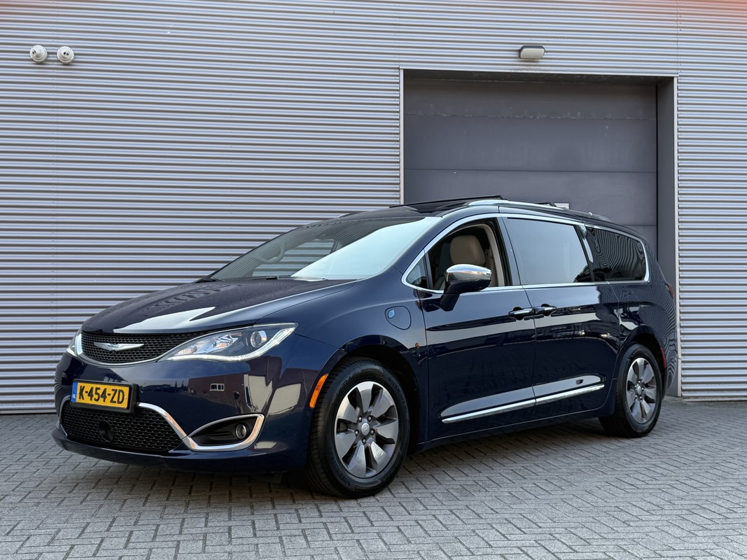 Chrysler Pacifica