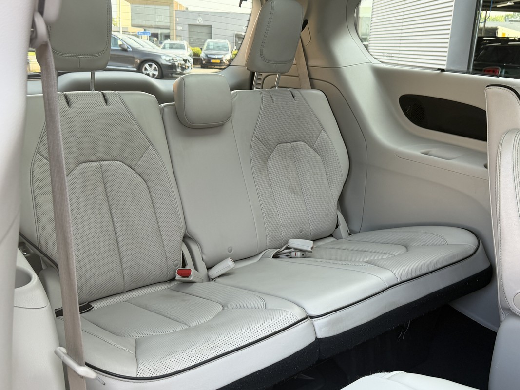 Chrysler Pacifica