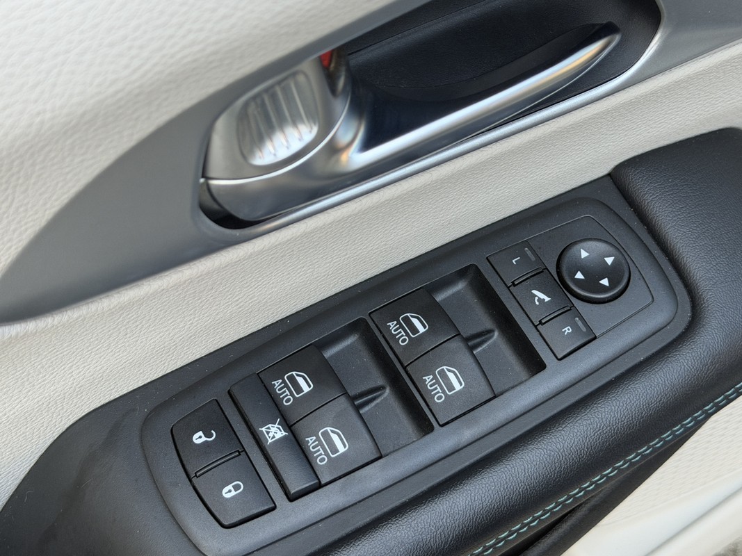 Chrysler Pacifica