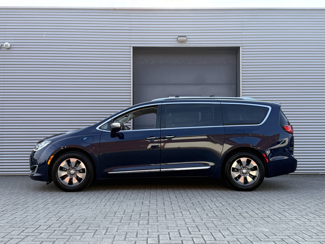 Chrysler Pacifica