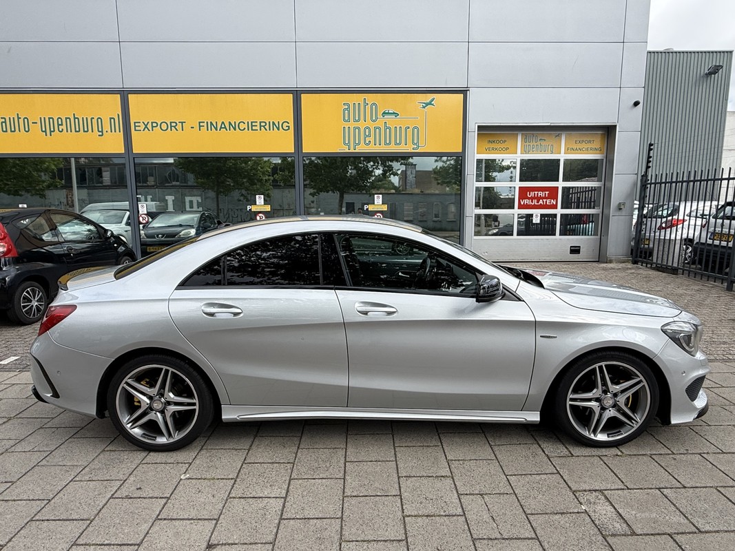 Mercedes-Benz CLA