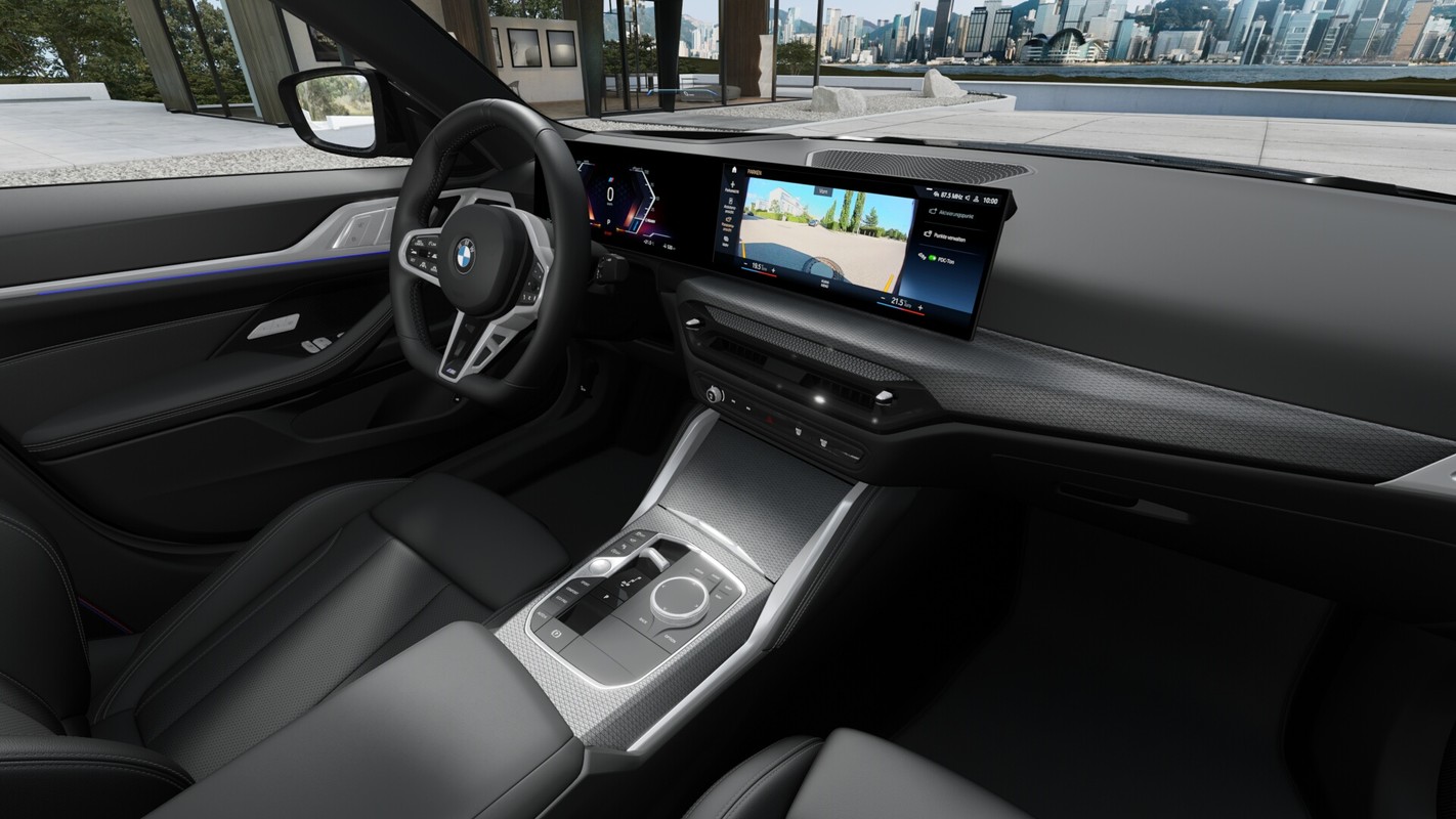 BMW i4