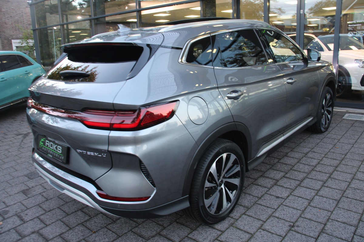 BYD SEAL U