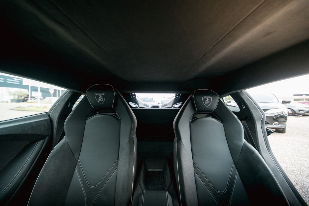Lamborghini Revuelto