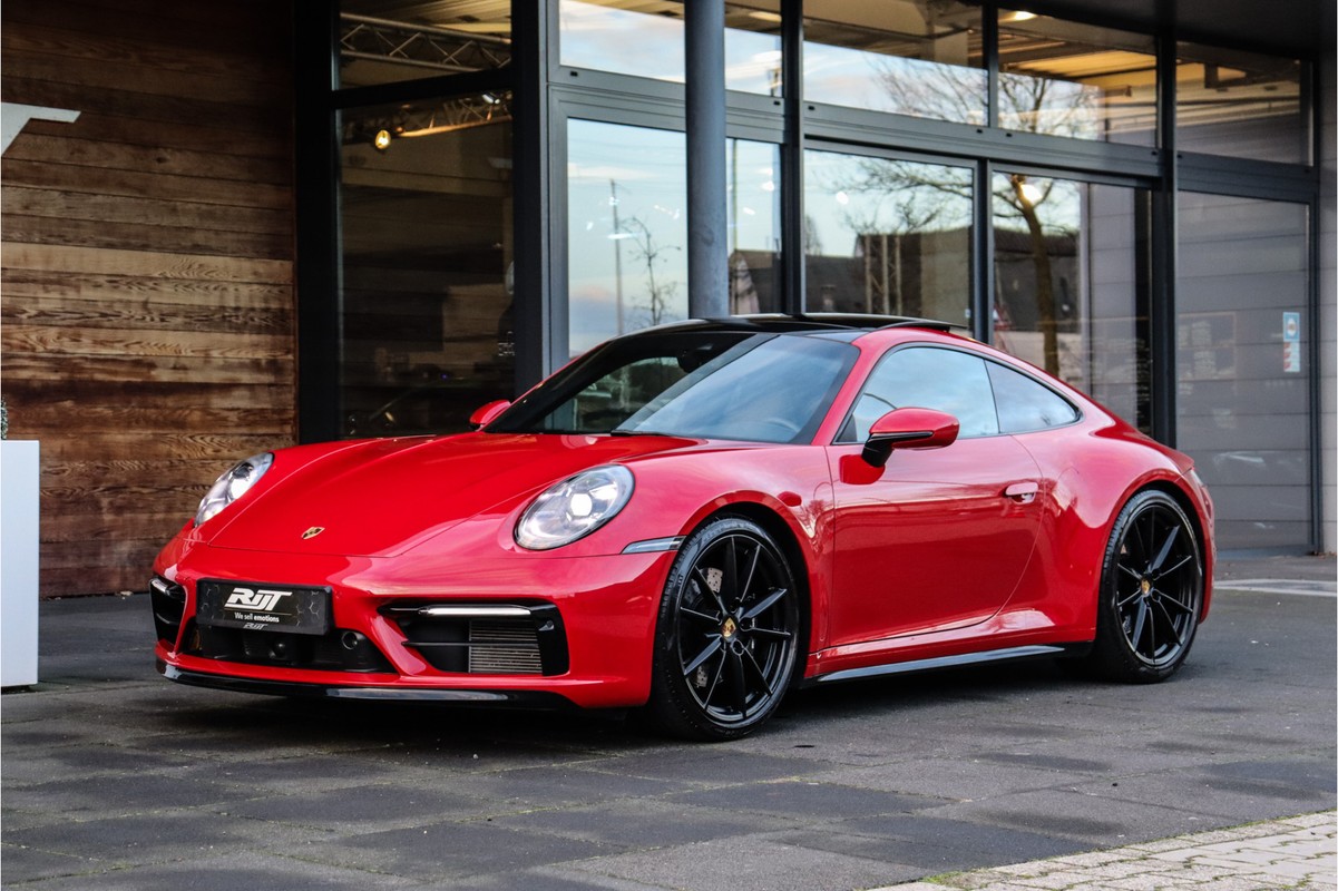 Porsche 911