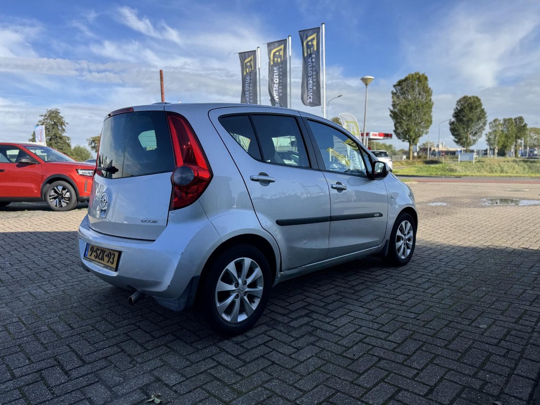 Opel Agila