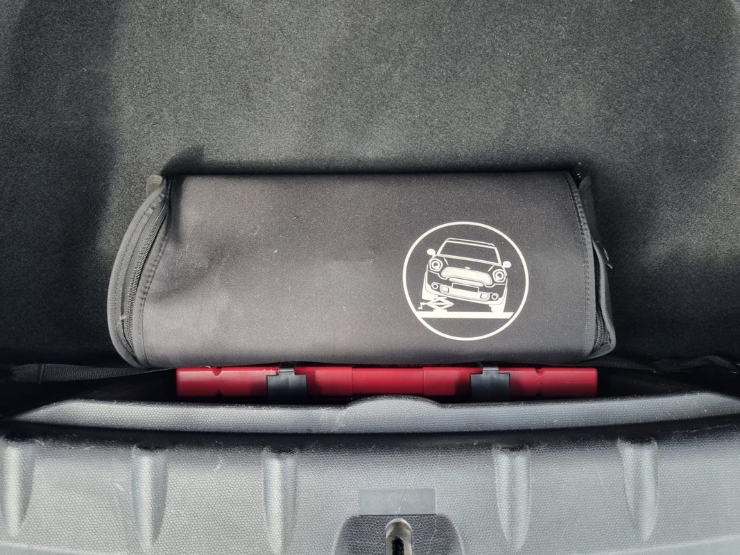 MINI Paceman
