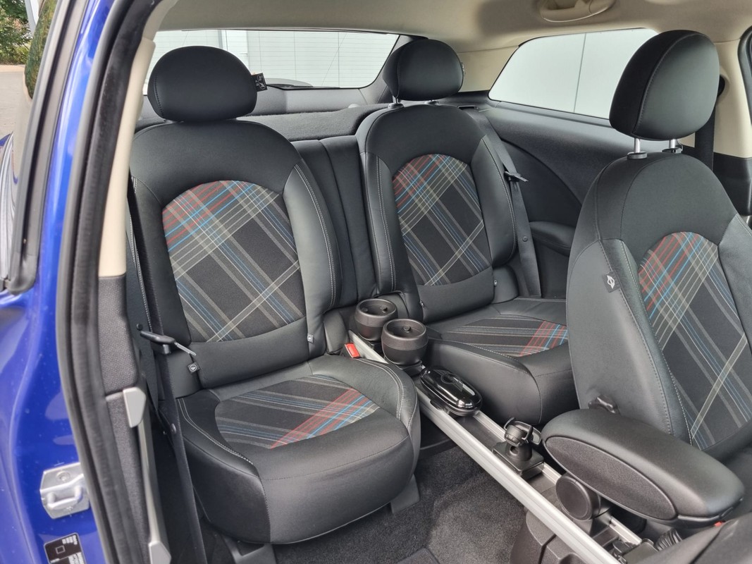 MINI Paceman