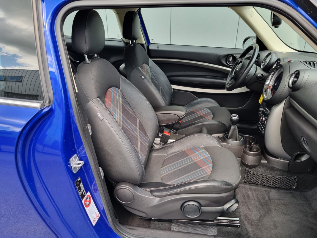 MINI Paceman