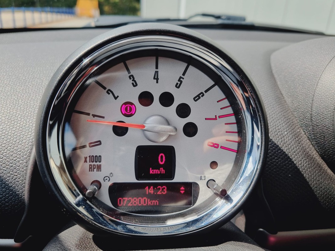 MINI Paceman
