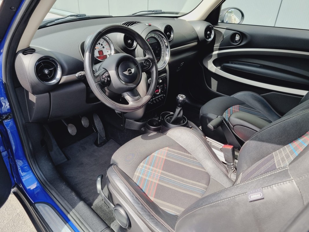 MINI Paceman