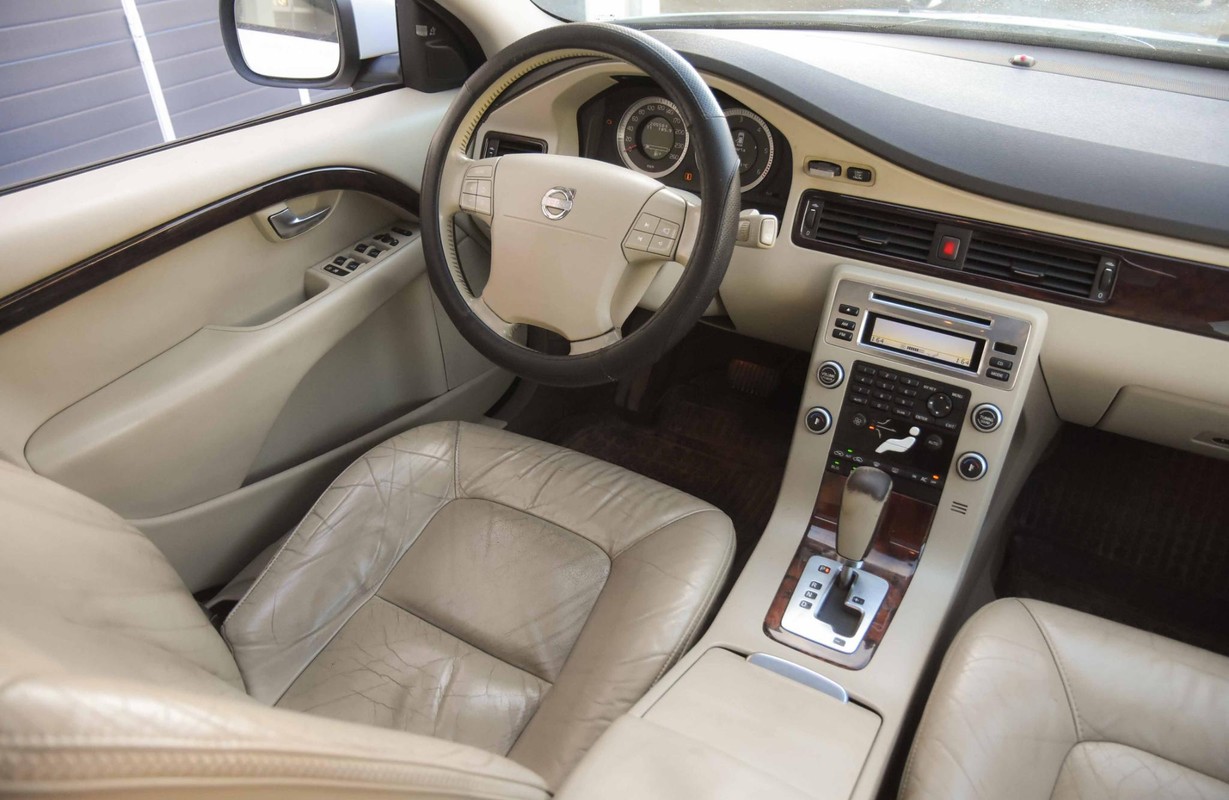 Volvo XC70
