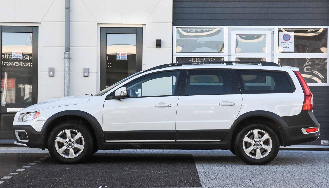 Volvo XC70