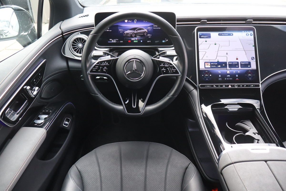 Mercedes-Benz EQS