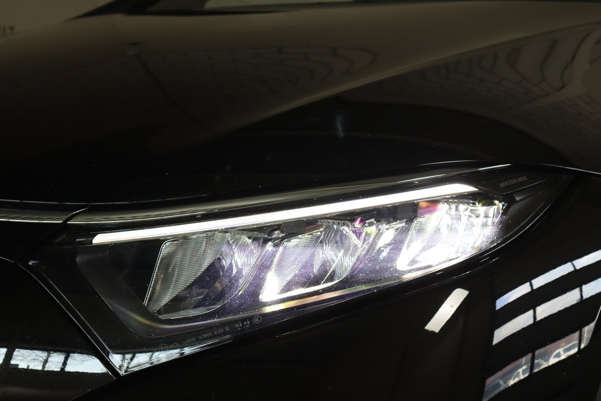 Mercedes-Benz EQS