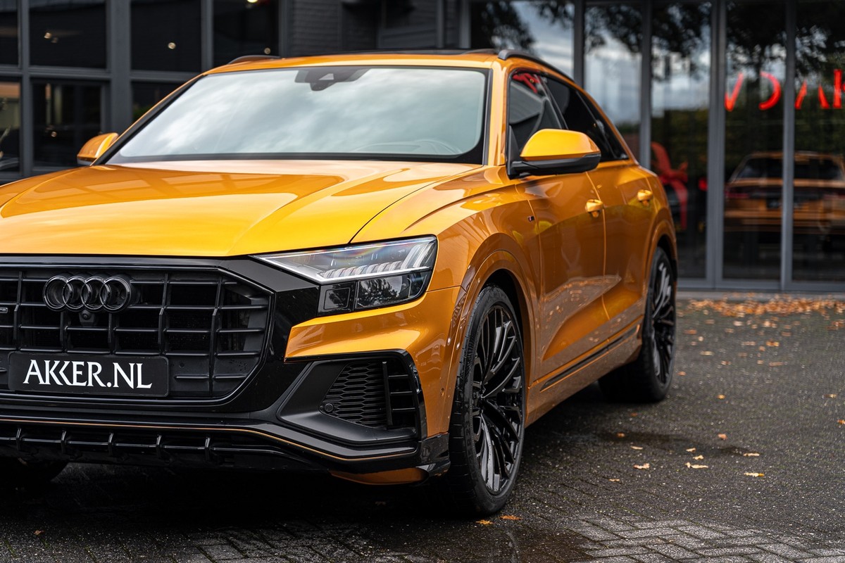 Audi Q8