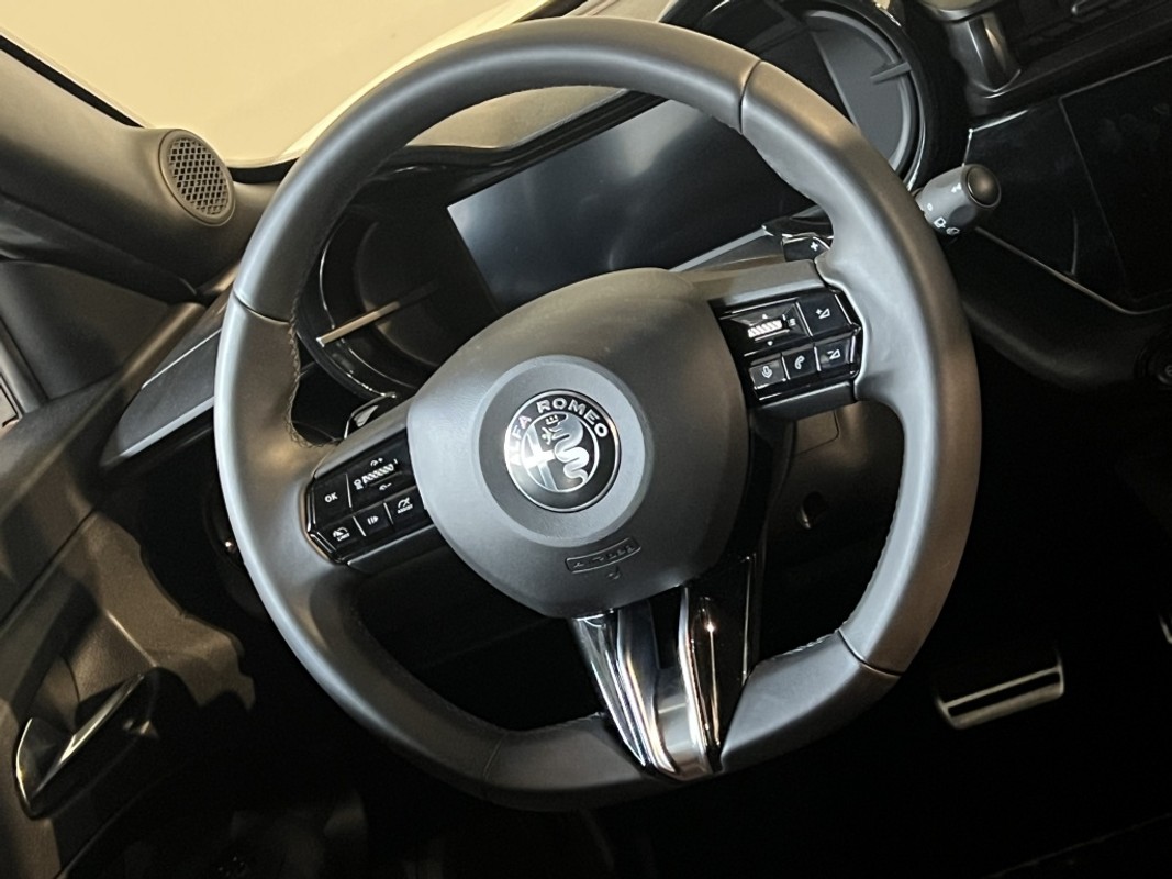 Alfa Romeo Junior