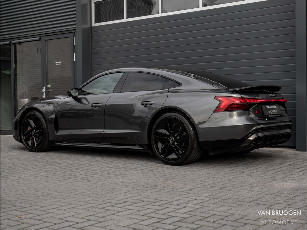 Audi e-tron GT