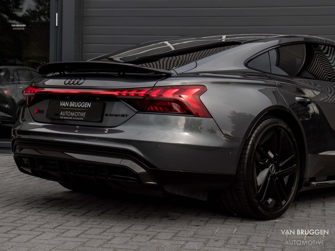 Audi e-tron GT