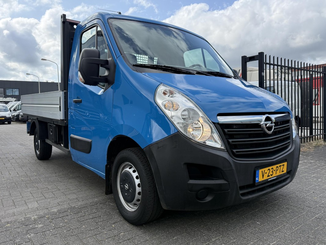 Opel Movano