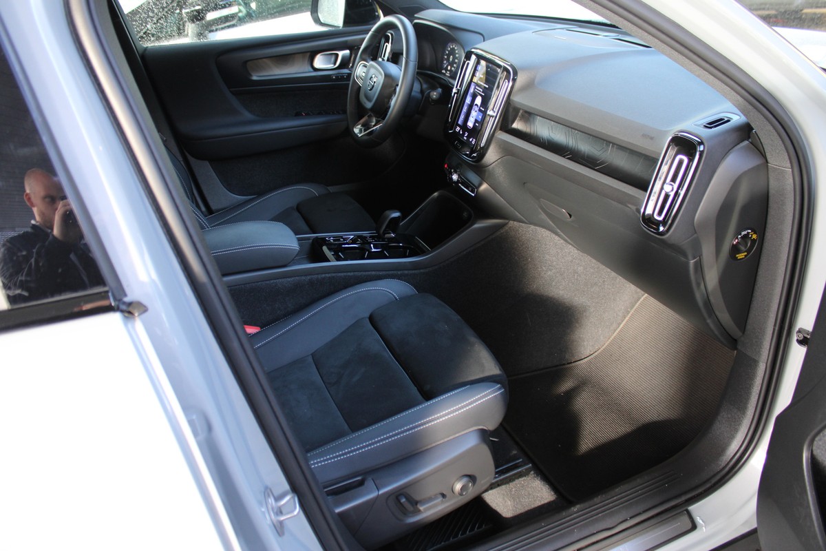 Volvo XC40