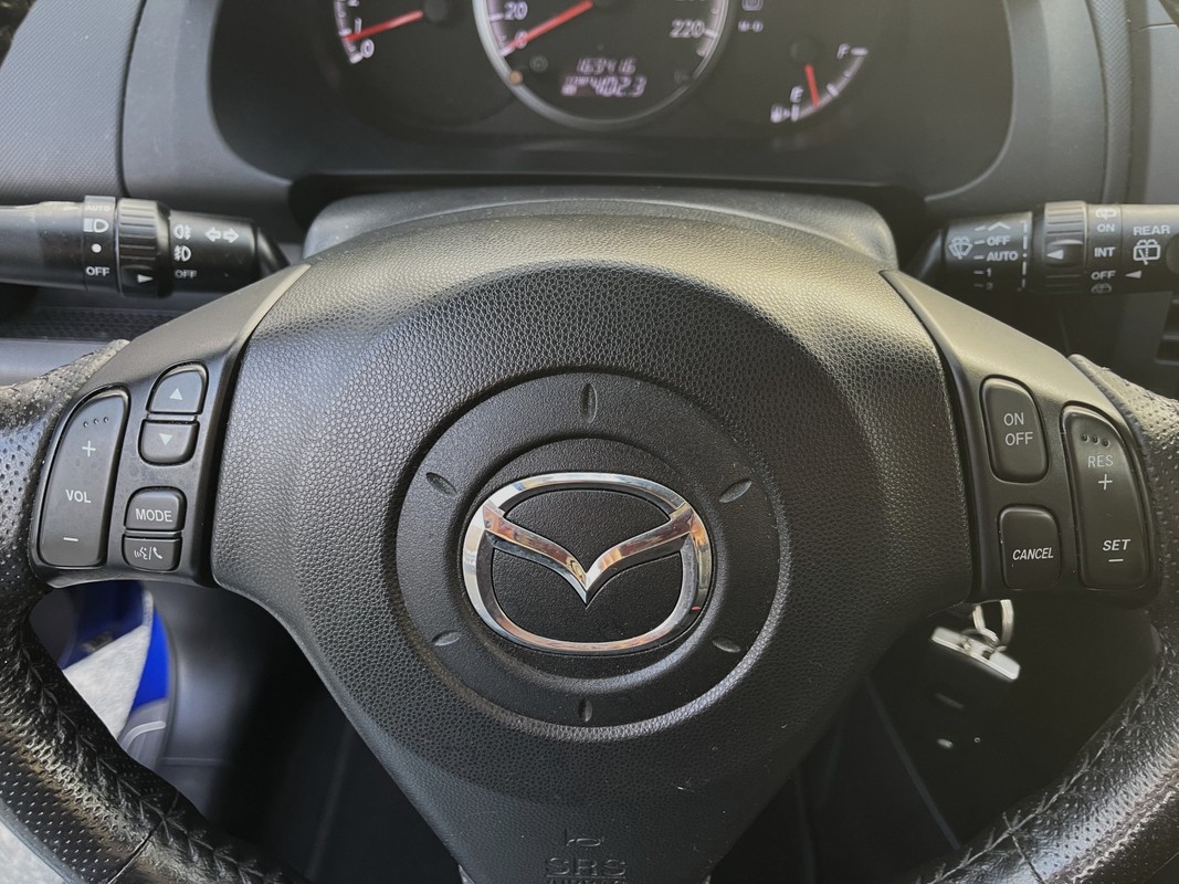 Mazda 5