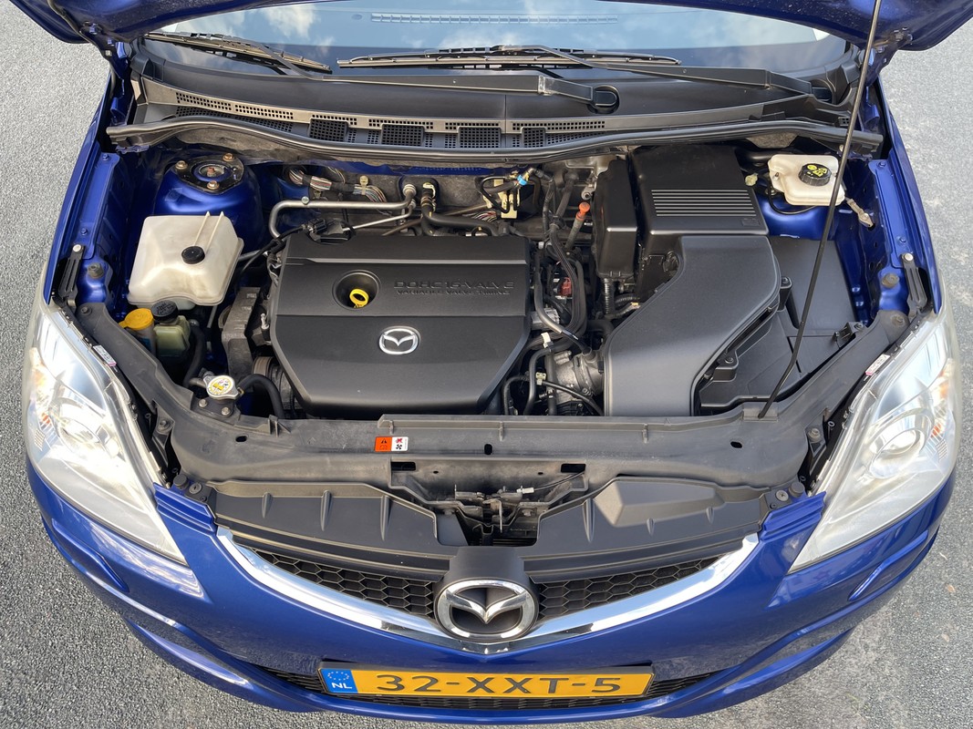 Mazda 5