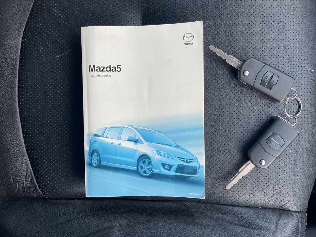 Mazda 5