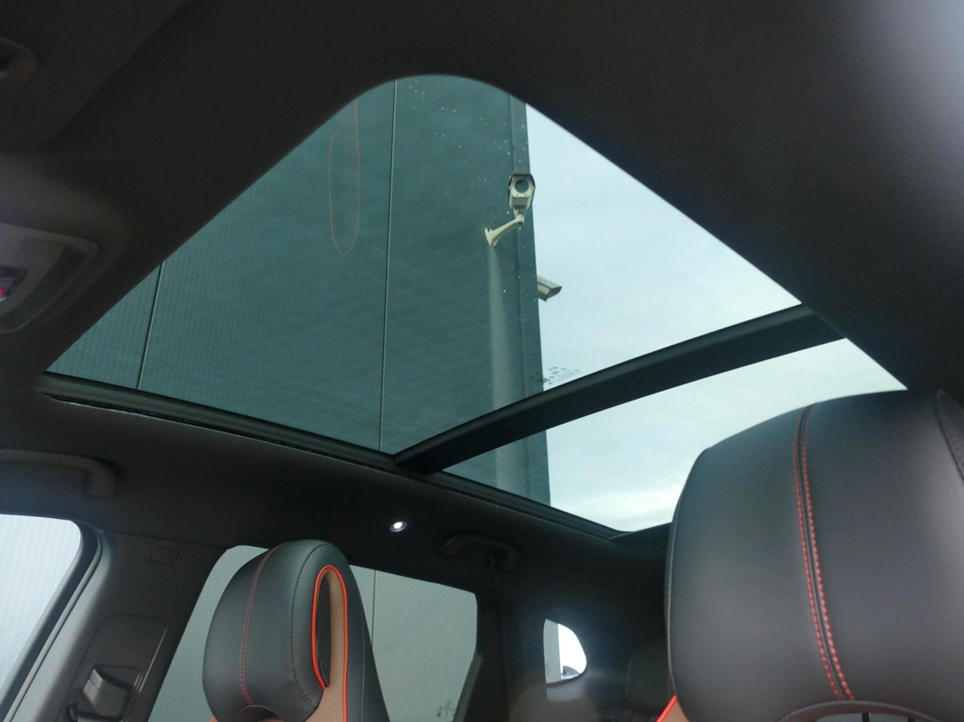 BYD SEAL U
