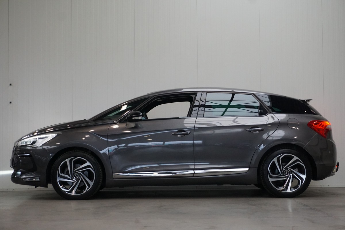DS DS 5