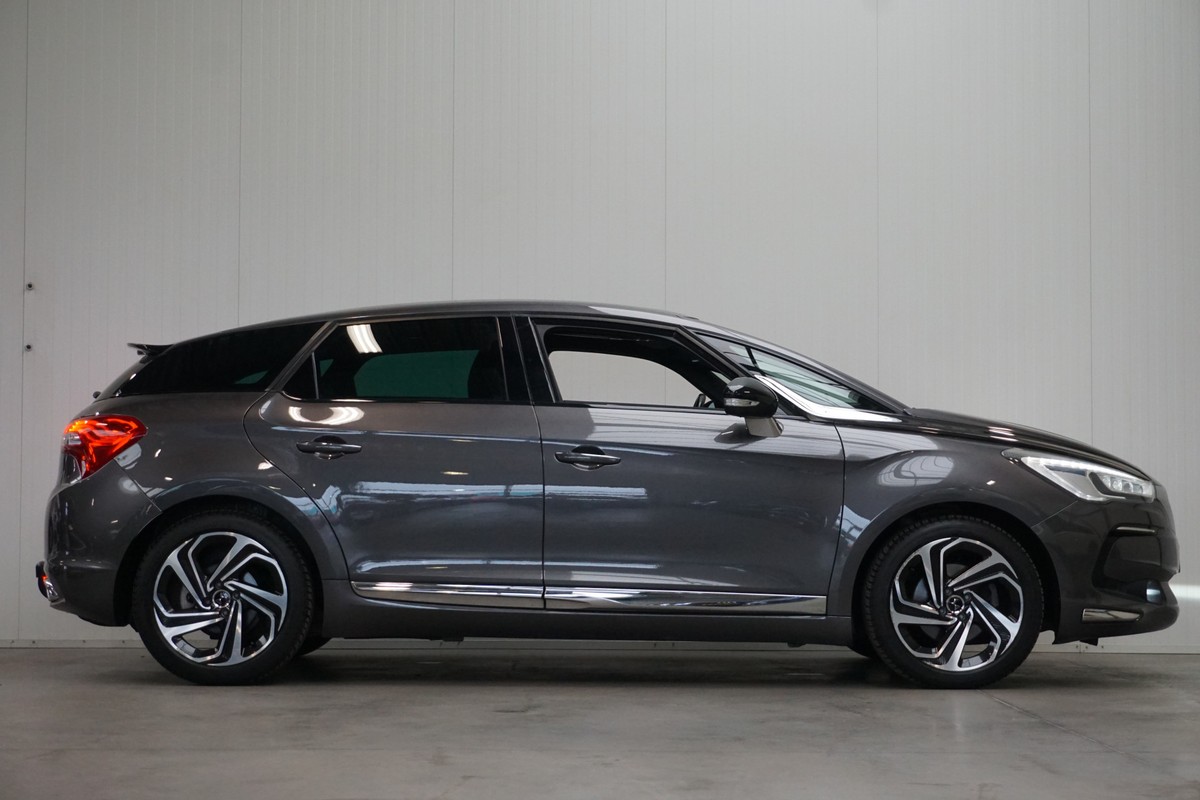 DS DS 5