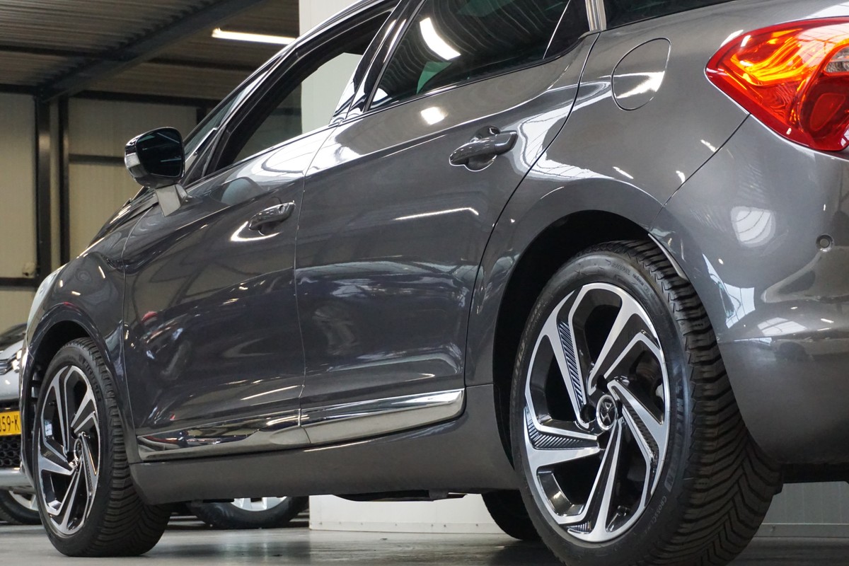 DS DS 5