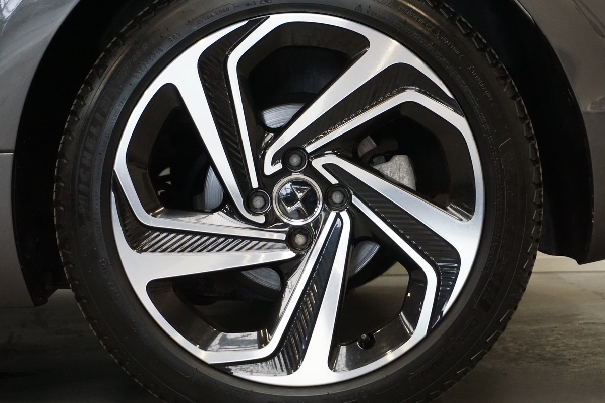 DS DS 5