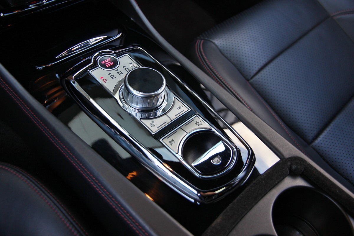 Jaguar XK