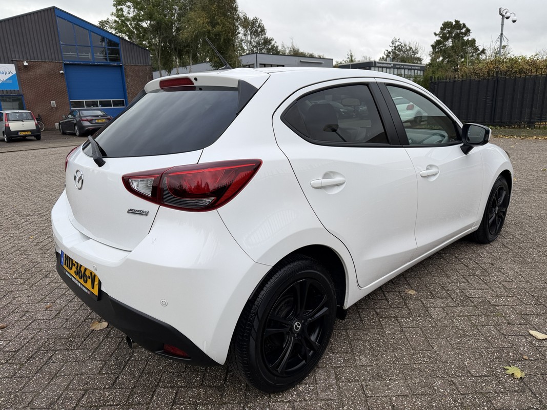 Mazda 2