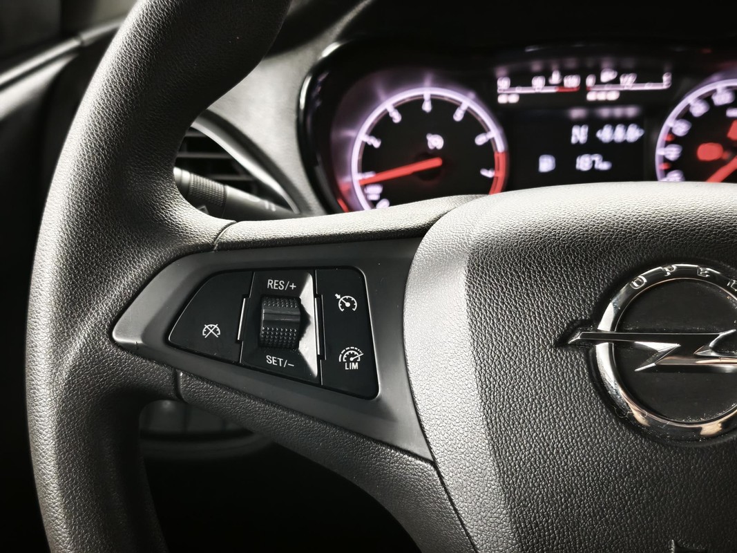 Opel KARL