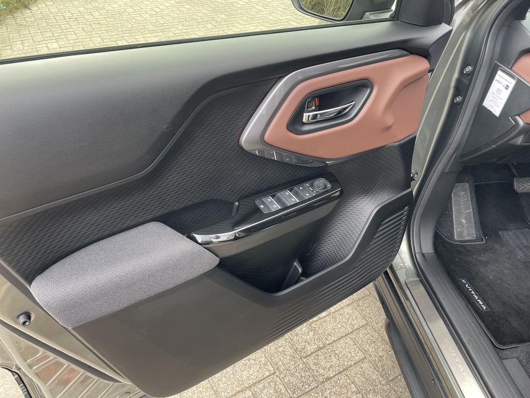 Suzuki e Vitara