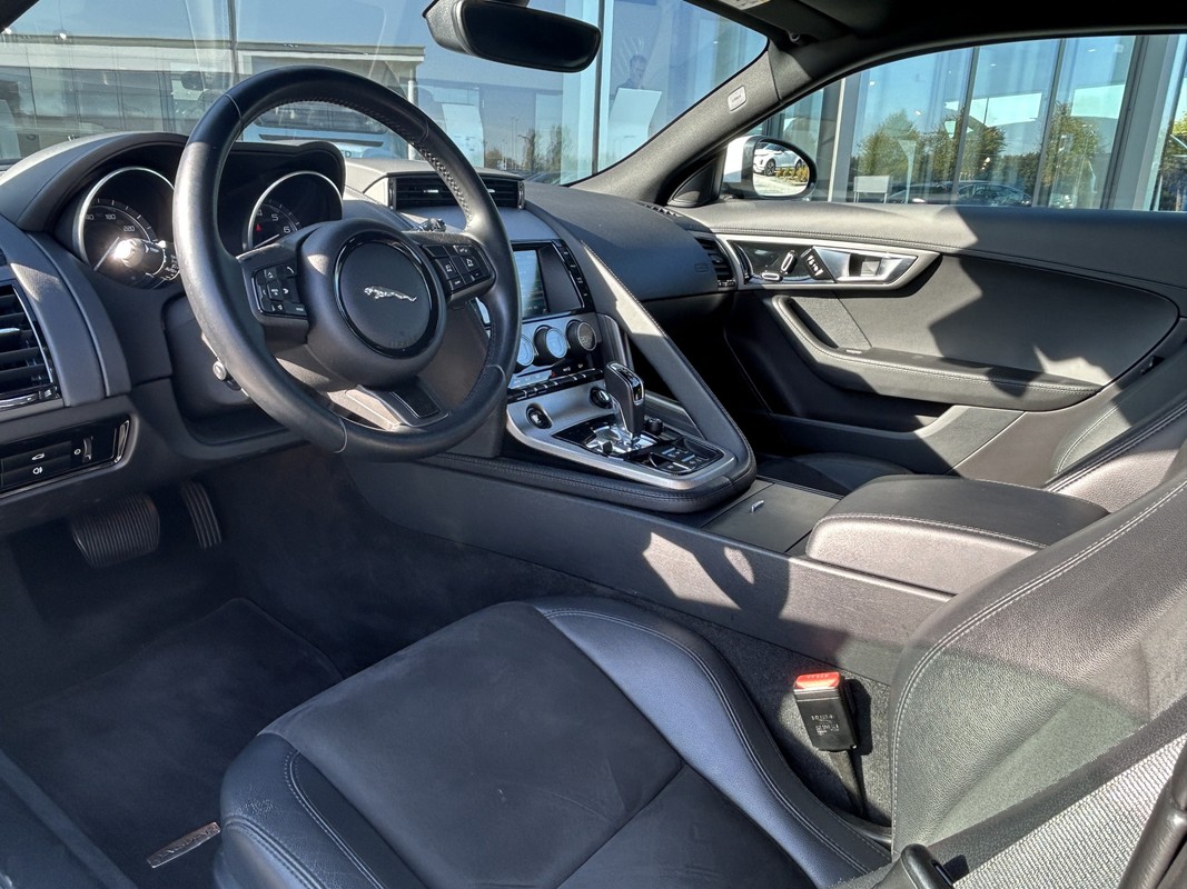 Jaguar F-TYPE